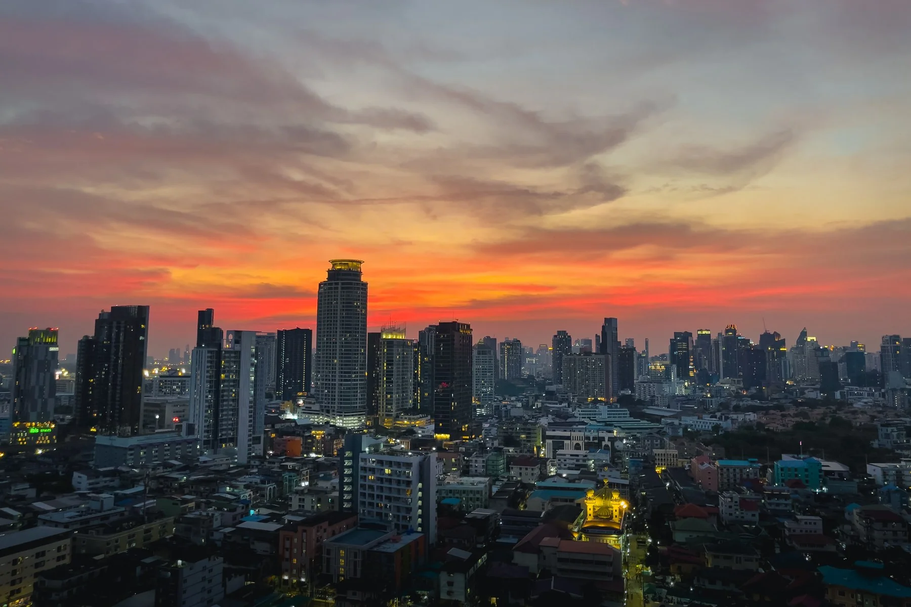 Atardecer sobre Bangkok